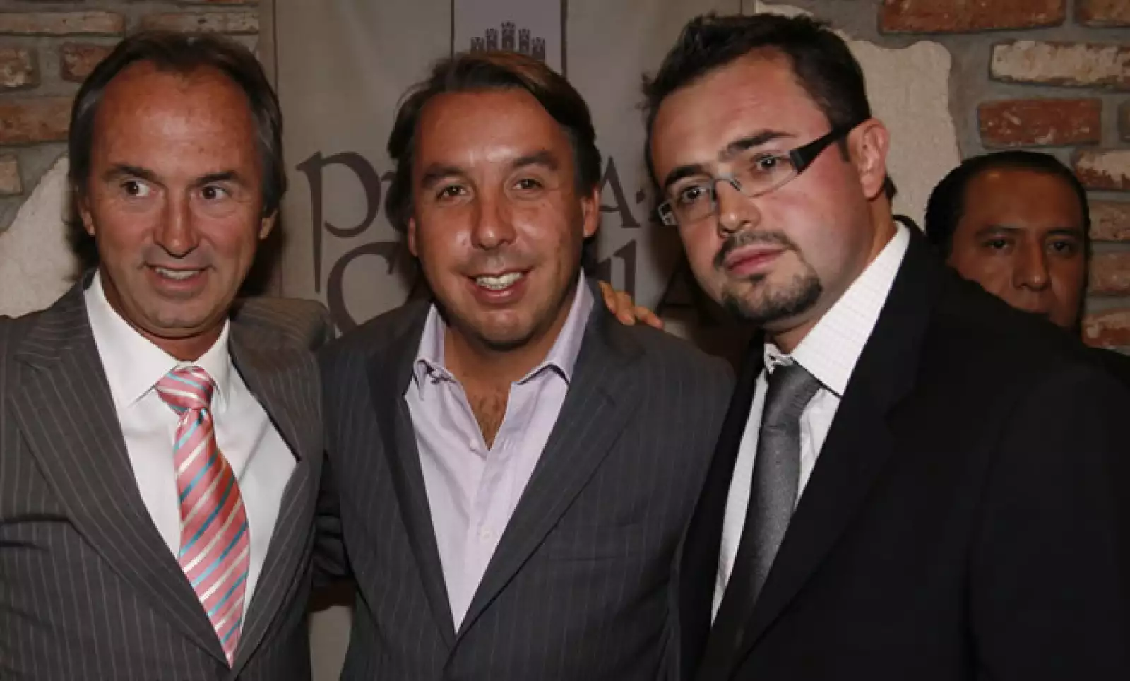 Emilio Azcárraga, se convirtió en el personaje del año gracias a sus movimientos estratégicos en negocios, política y competencia como la compra de Univisión y Bestel en telecomunicaciones.