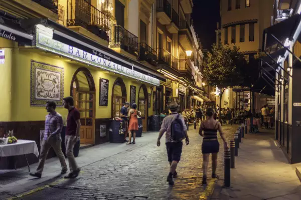 Barrio Santa Cruz, Seville