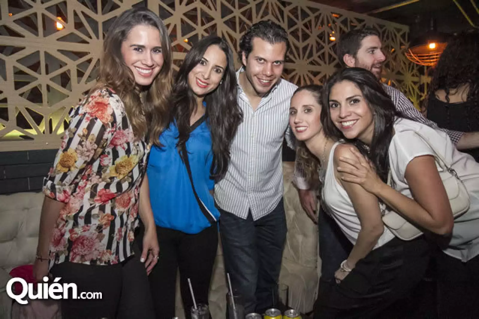 Laura Soto,Gina Yázbek,Bryan Dickins y Marian Nieves y Gabriela Carbajal