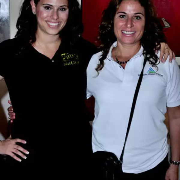 Mariana Carrillo y Laura Alanis de García