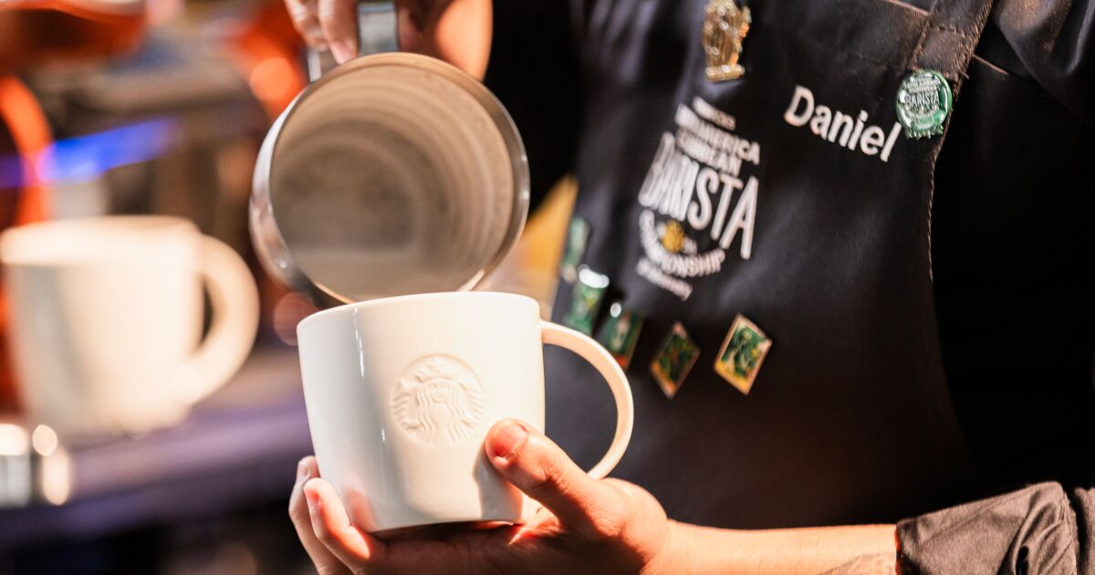 ABD'de Starbucks baristaları grevdeyken, Alsea Meksika'da onlarla ilgilenmenin formülünü buldu