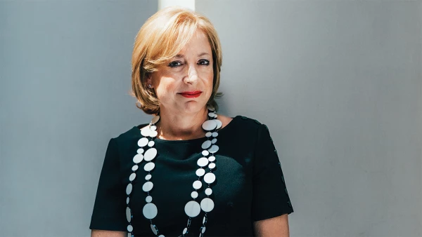Paula Santilli