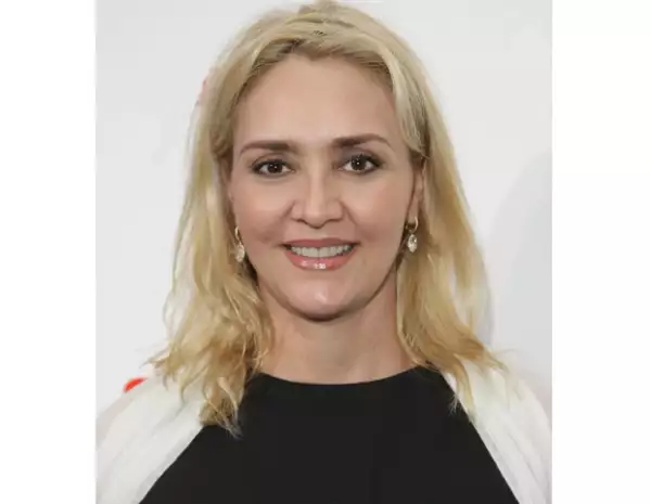 Angélica Fuentes.