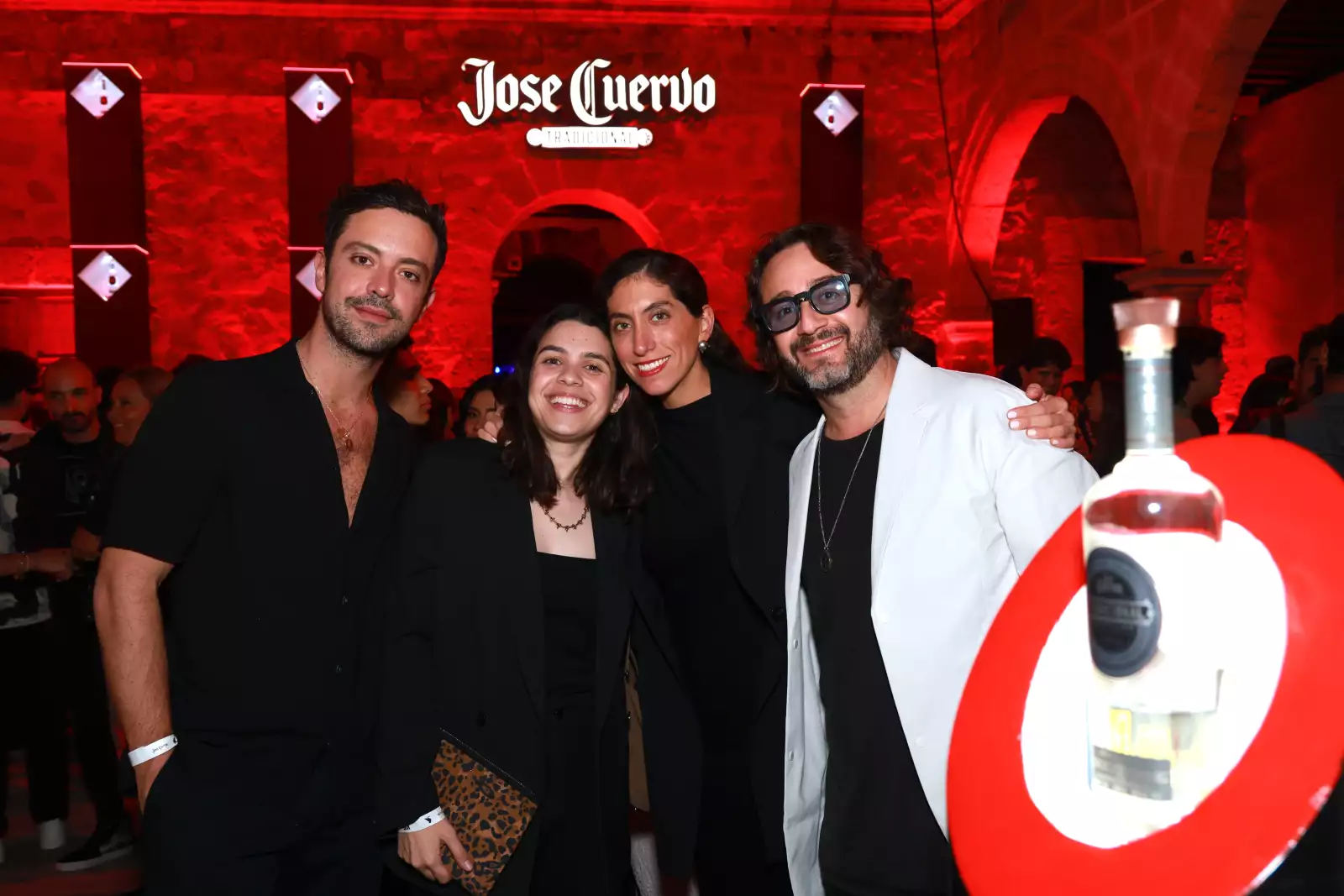 Patricio Garay Lebrija , Eréndira Núñez, Mariana Arriaga y Ed