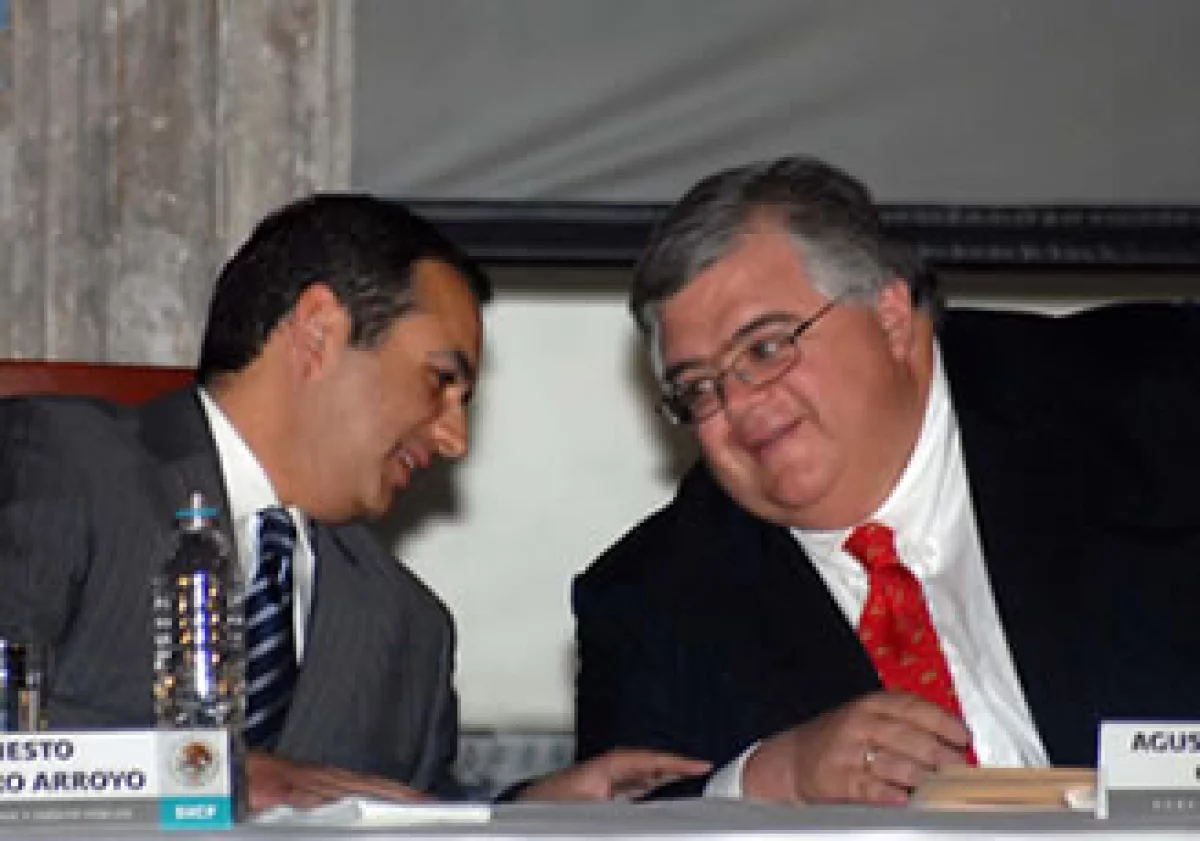Agustín Carstens fue postulado para dirigir el FMI, por el Secretario de Hacienda, Ernesto Cordero Arroyo. (Foto: Notimex)