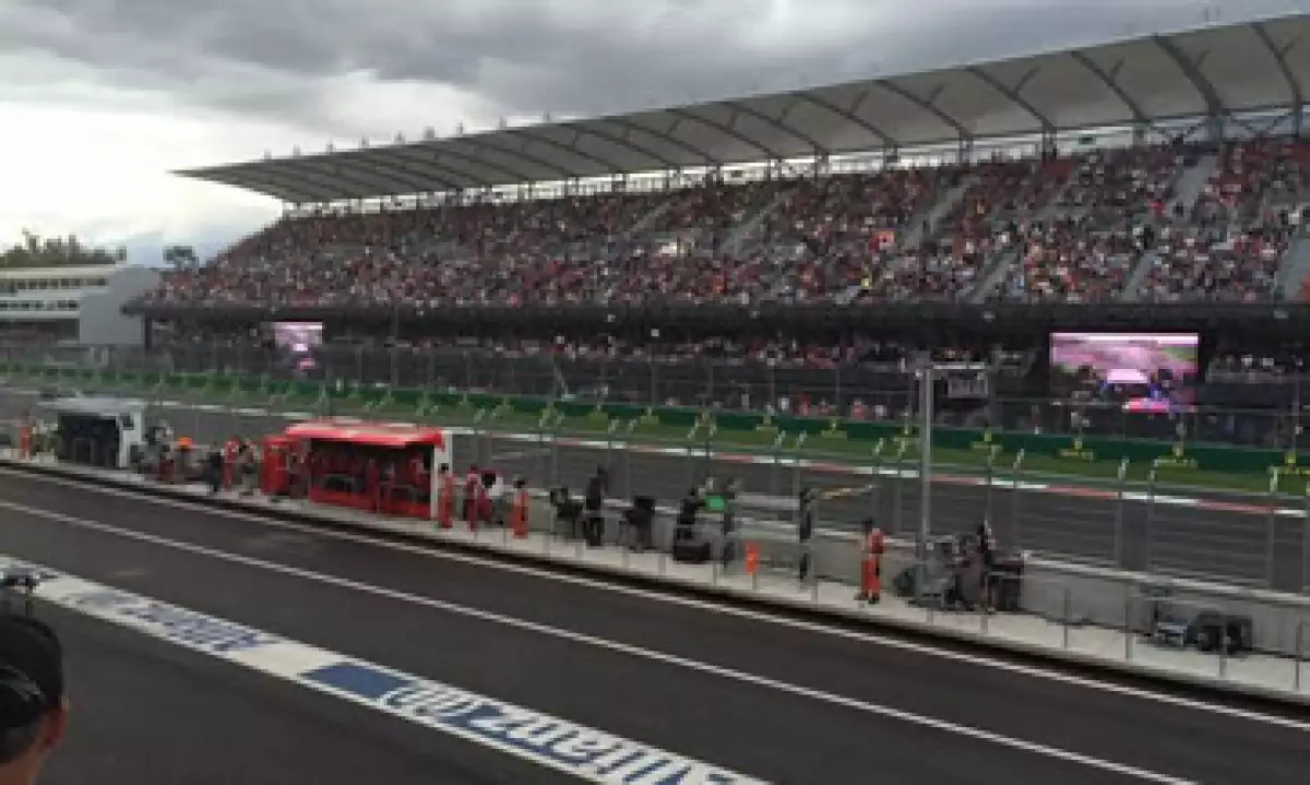 Después de 23 años de ausencia, la Ciudad de México recibió el pasado domingo la Fórmula 1 en el Autódromo Hermanos Rodríguez. (Foto: Melva Navarro)