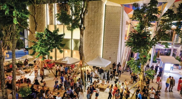 paradise-plaza
