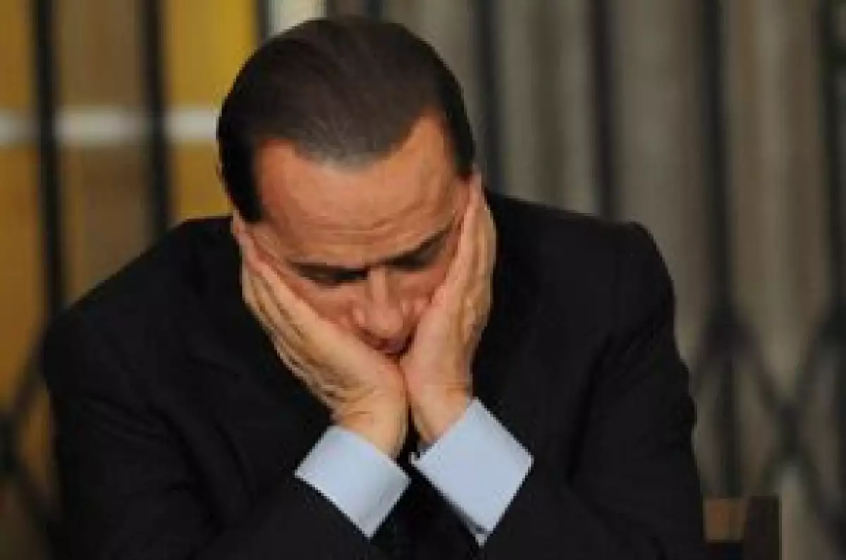 Patrizia D'Addario concedió una entrevista al diario 'Corriere della Sera' donde acusó a Berlusconi de haberle pagado por asistir a una fiesta e informó que la invitó a contender en las elecciones.
