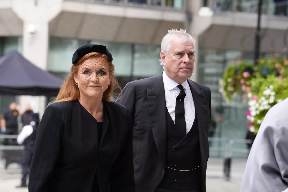 Correos-Epstein-Sarah-Ferguson-Principe-Andres