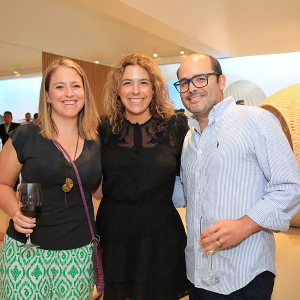 Fernanda Ballesteros , Mariana y Rodrigo Sánchez Mujica 