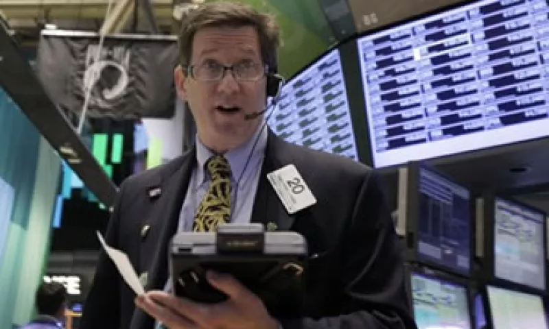 En línea con Wall Street, la Bolsa mexicana cerró con una ganancia de 0.49%, a 44,406.67 unidades. (Foto: Getty Images)