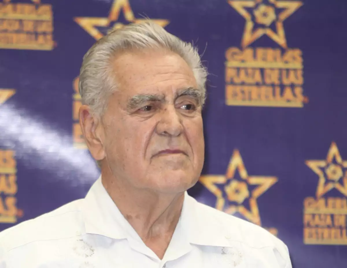 El histrión reveló que se trata de un cáncer pequeño para el que quizá ni siquiera necesite que le realicen una operación.
