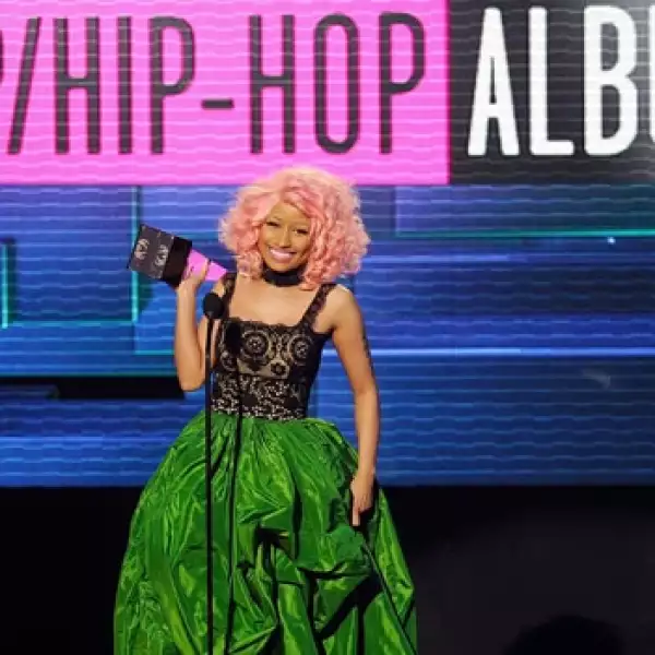 Nicki Minaj american music awards