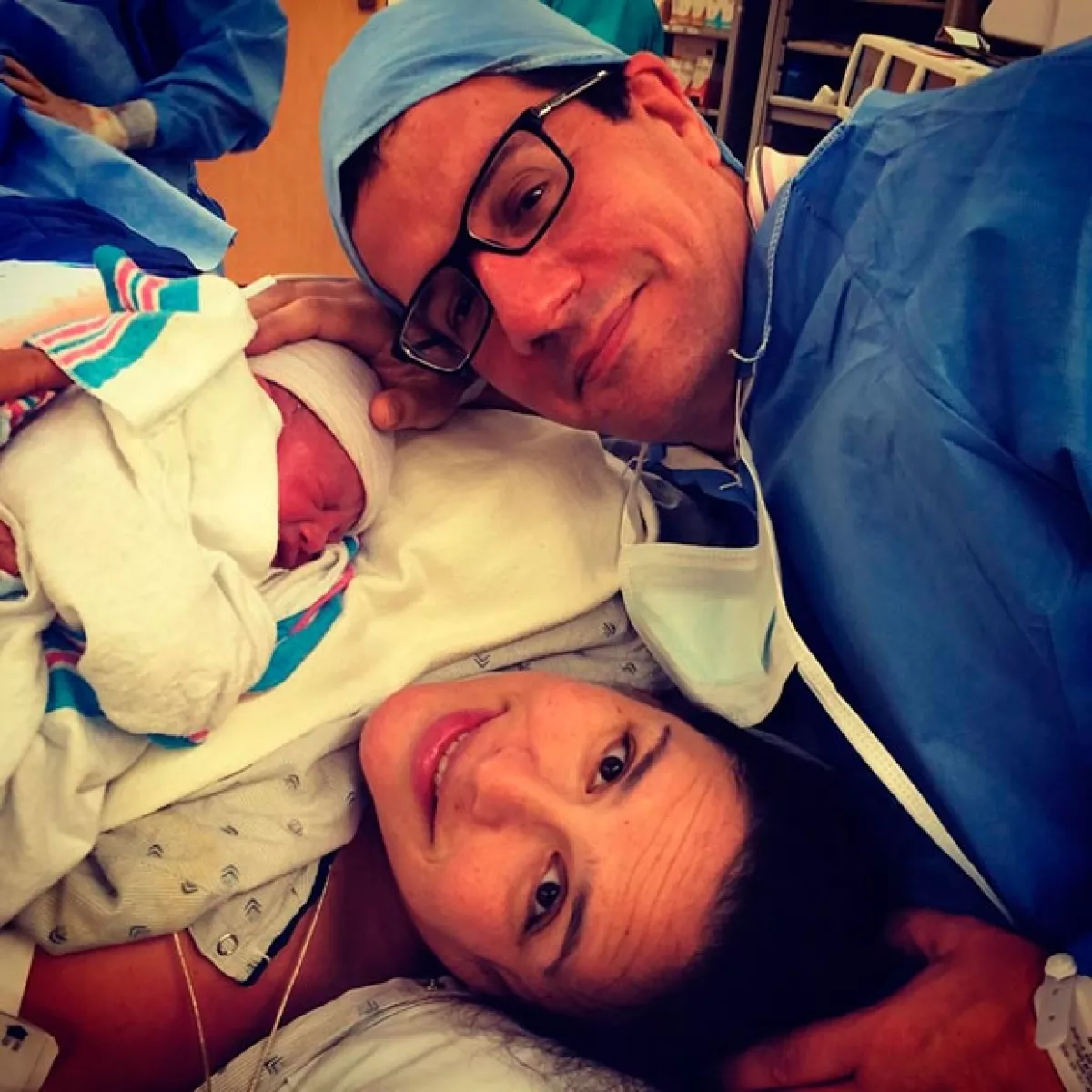 Angélica Vale y su familia.