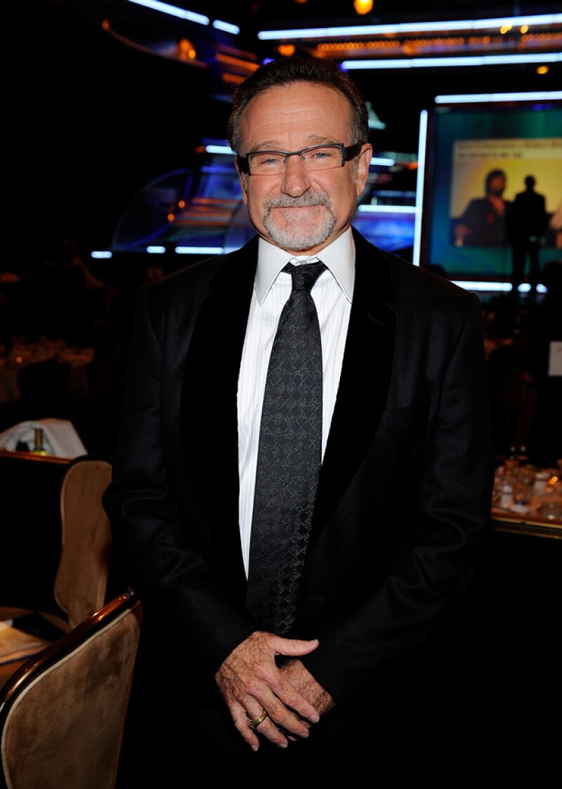 El fallecido actor también tuvo problemas por haberse metido con la niñera, misma con la que se casó y después engañó... con otra.