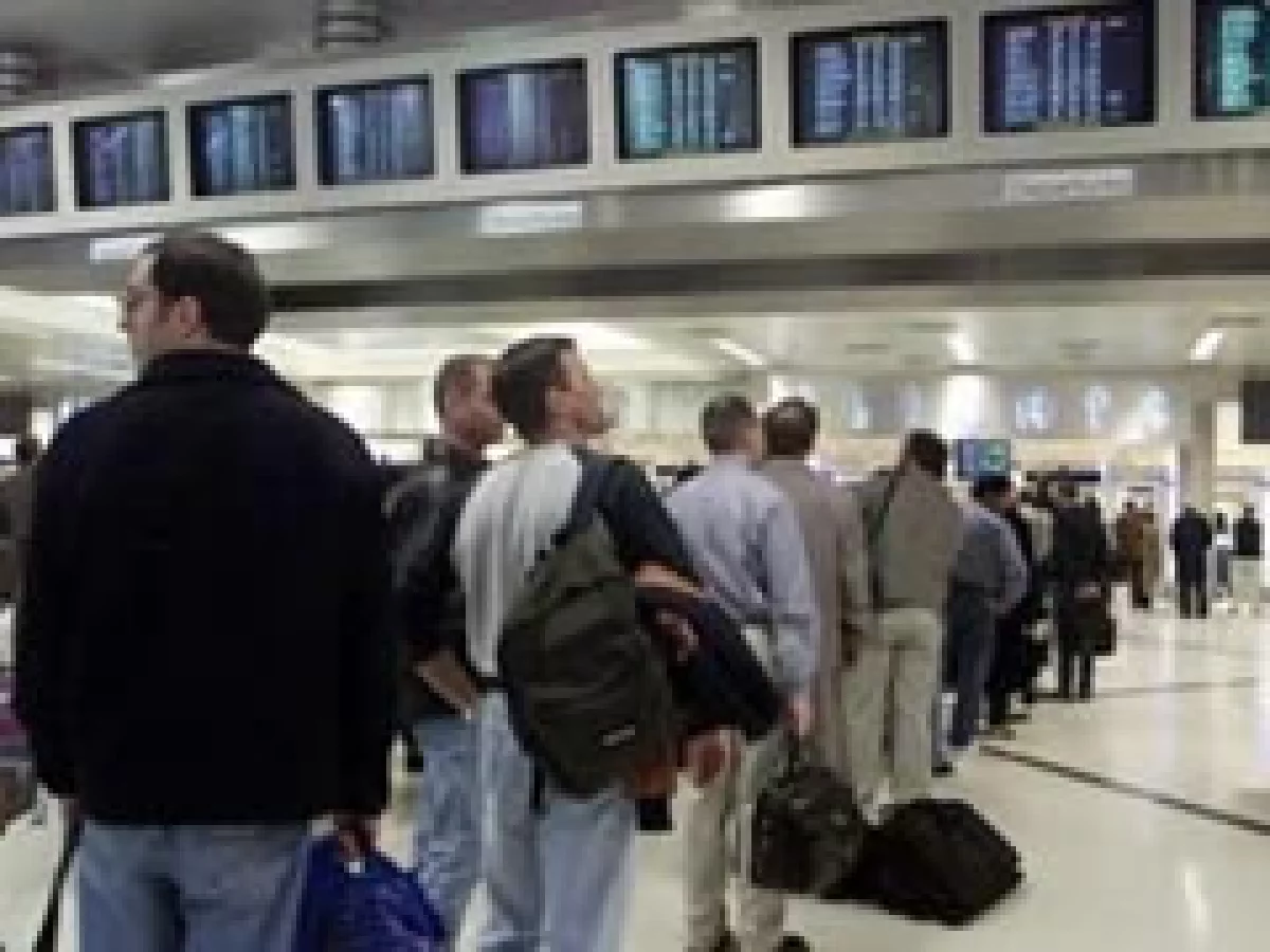 El gobierno de EU instará a sus ciudadanos de abstenerse a viajar a México si no es necesario. (Foto: Archivo)