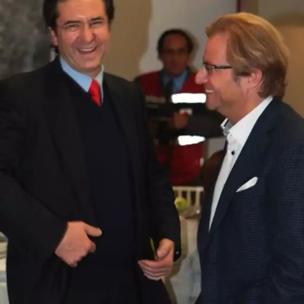 Esteban Moctezuma,Andres Roemer