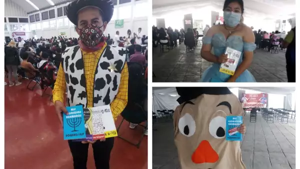 Jóvenes se disfrazan en Neza 