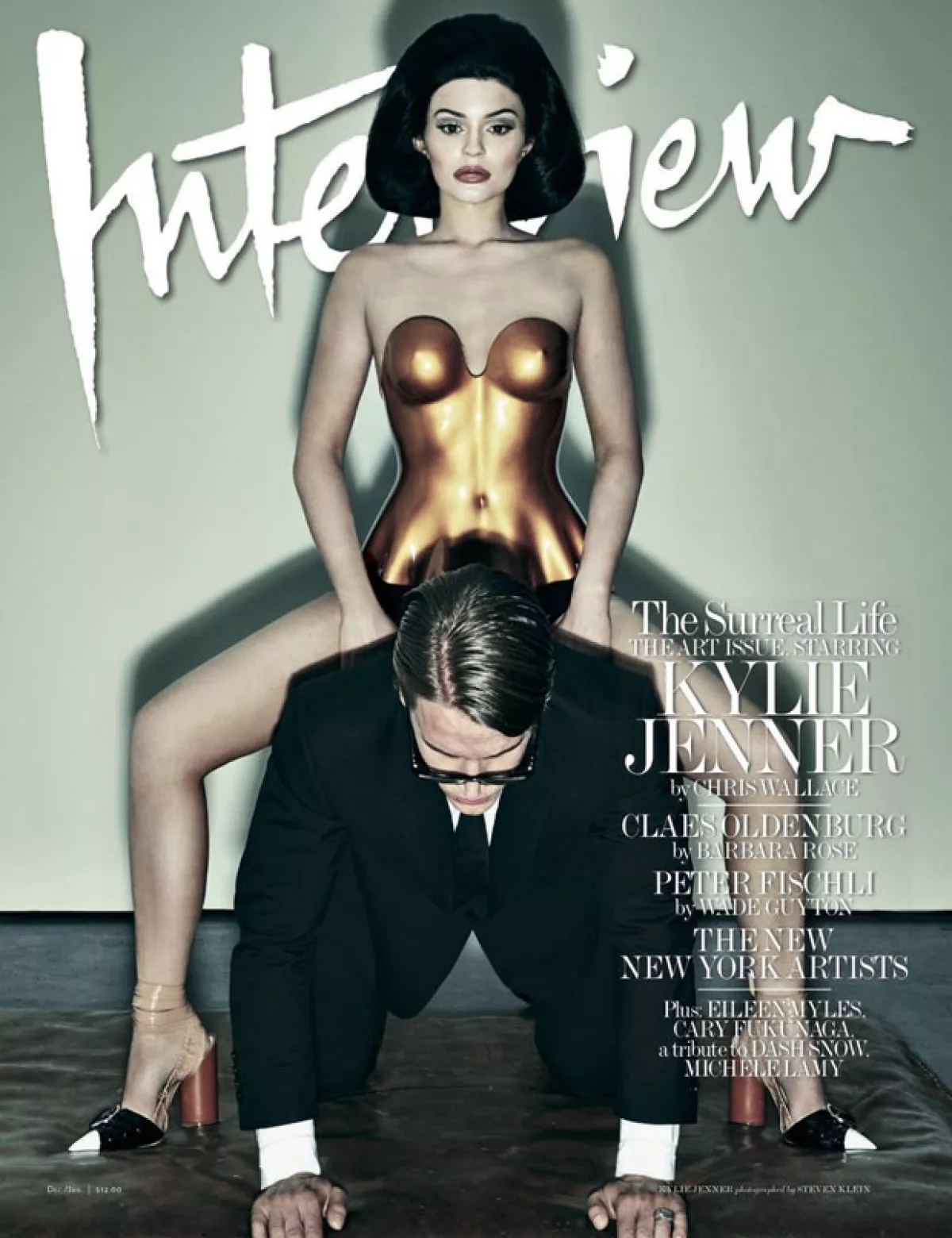 Kylie Jenner lució su sexy figura en la sesión fotográfica.