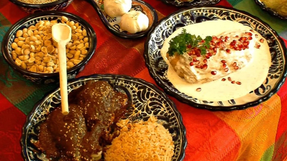 mole comida mexicana gastronomía guerra de los moles
