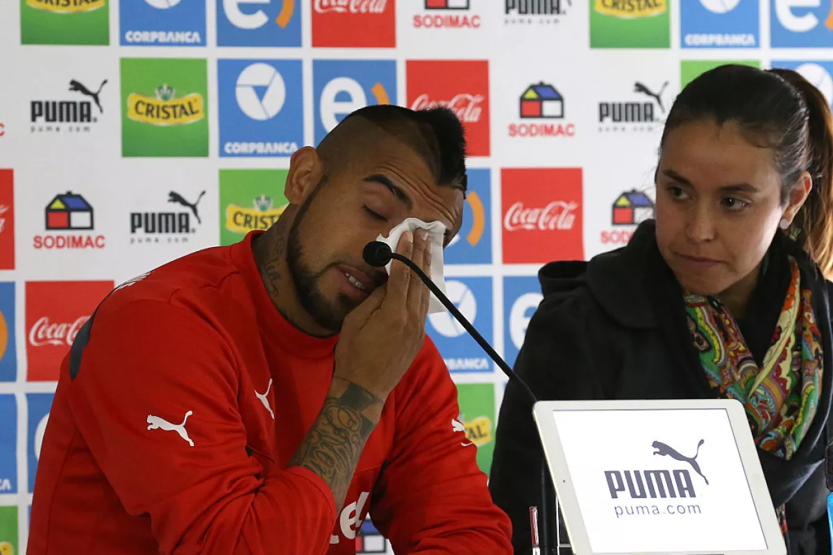 Arturo Vidal Press Conference - Arturo Vidal Car Accident
