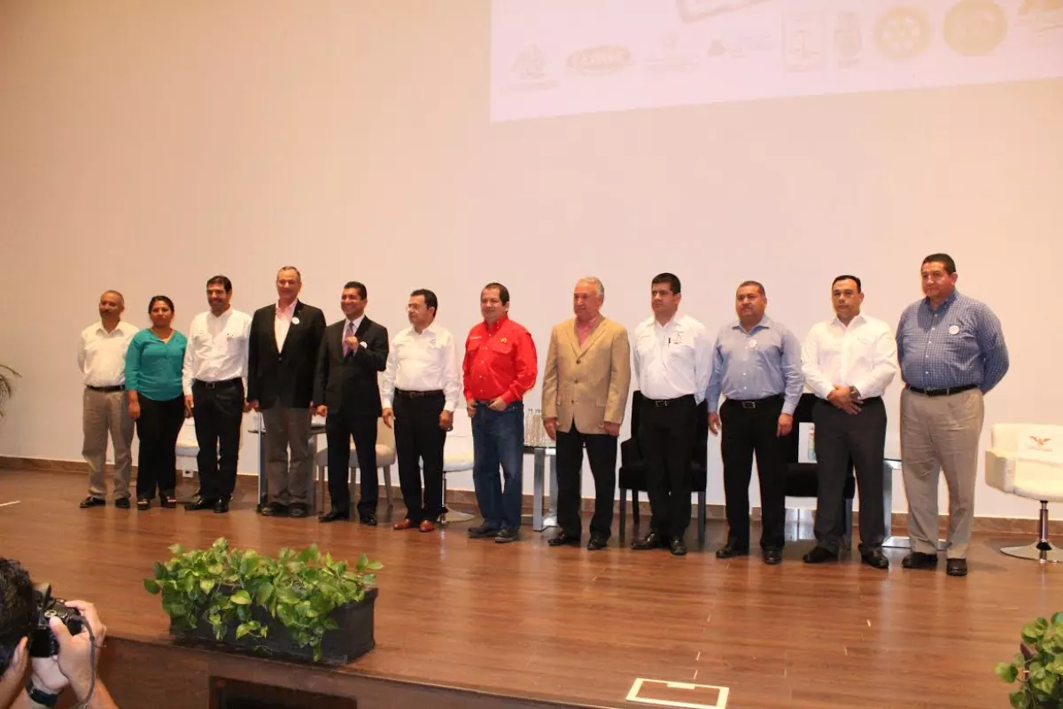 candidatos a la gubernatura de Tamaulipas participaron en el foro político organizado por la Confederación Patronal de la República Mexicana (Coparmex), Ciudad Victoria.