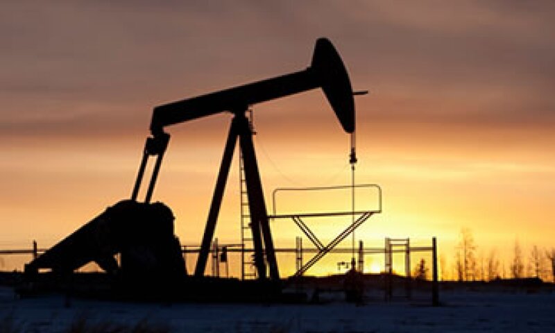 El debate sobre que el Gobierno absorba la deuda pública de Pemex mantiene cautelosos a los consumidores. (Foto: Getty Images)