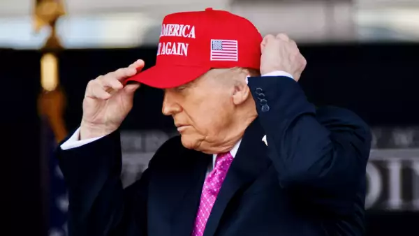 Trump ignoró las alertas sobre aranceles y lleva a EU a un nuevo récord de déficit comercial