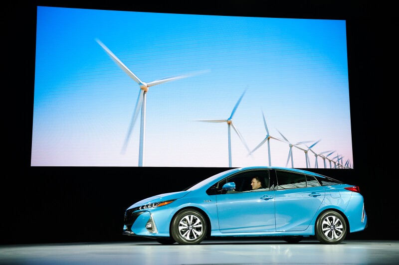 Toyota quiere vender más vehículos Prius en México.