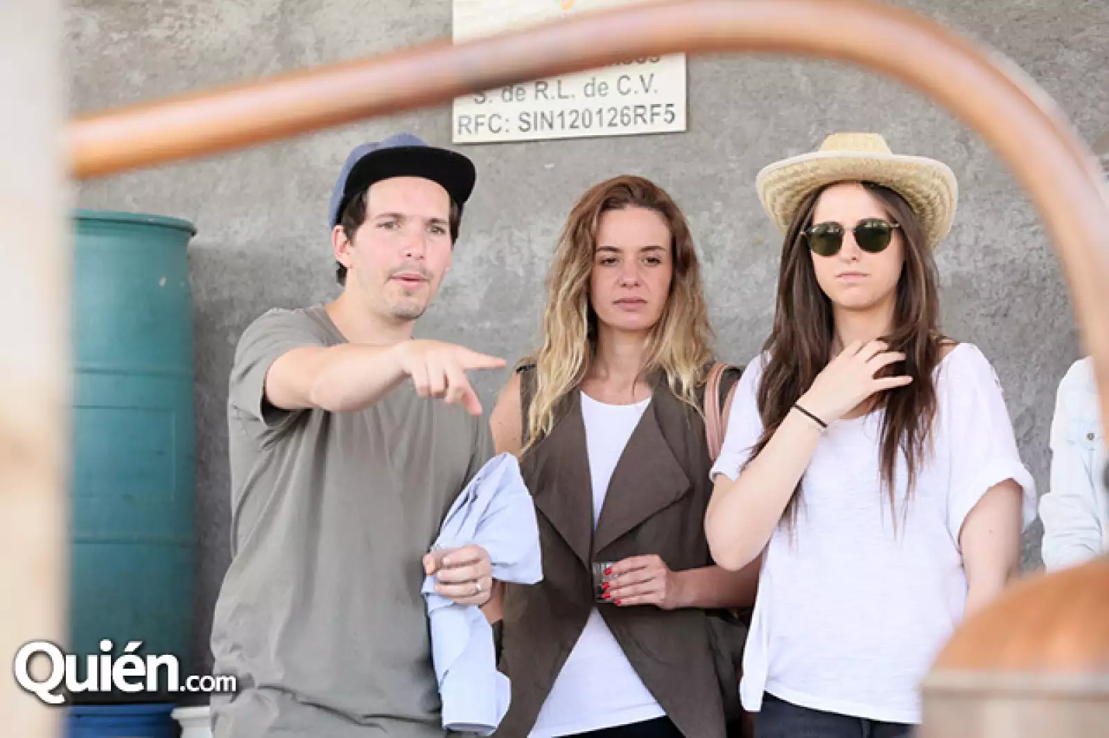 Alejandro Champion,Ana Paula Céspedes y Nicole Klipstein