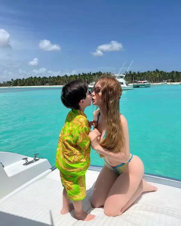 Yacht day with my baby 🏝 (1).jpg