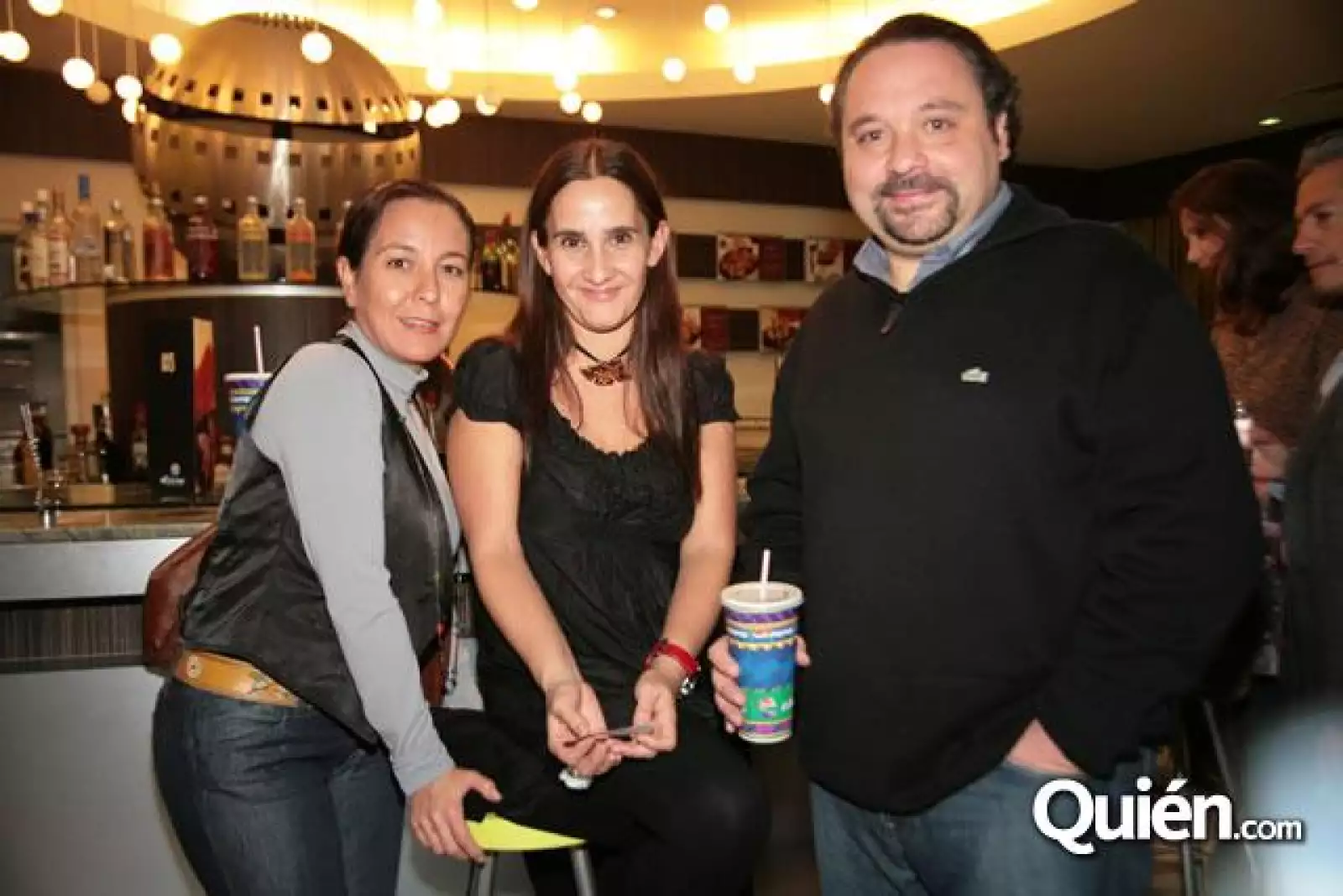 Gloria Calzada Y Paradas Continuas