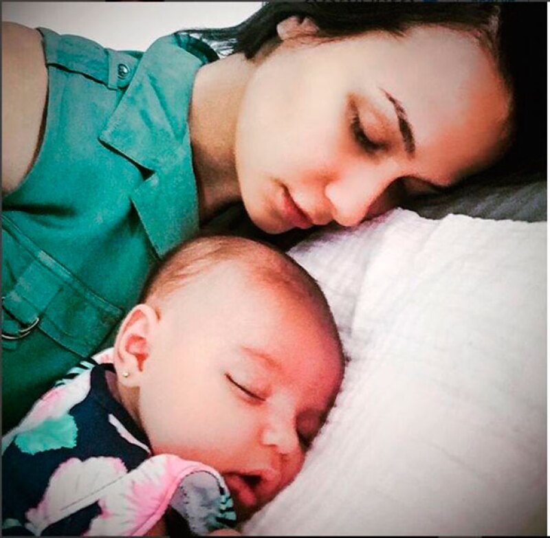 Odalys Ramírez disfrutando a Gia.