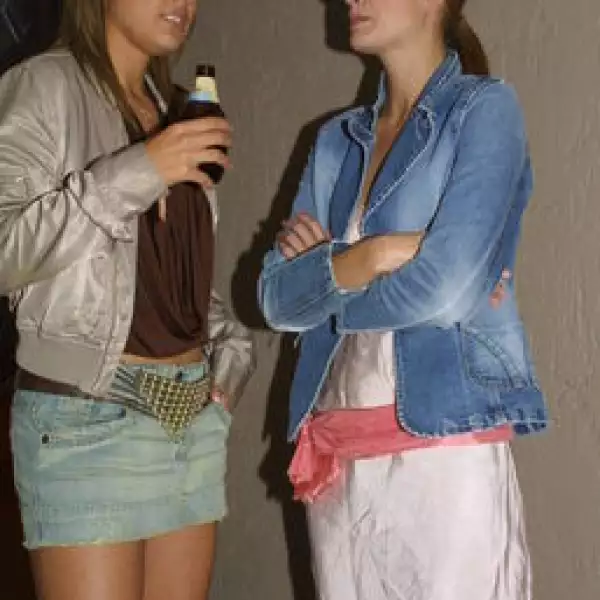 Daniela Andrade, Marisa Loyo