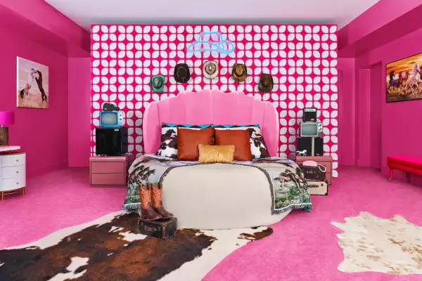 Airbnb le da a Ken la oportunidad de brillar con esta casa.