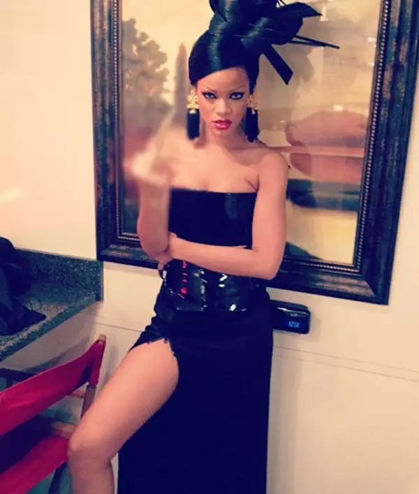 Rihanna cantará el tema de Princess of China al lado de la banda británica Coldplay.