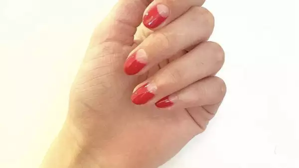 MINT NAIL BAR / Instagram