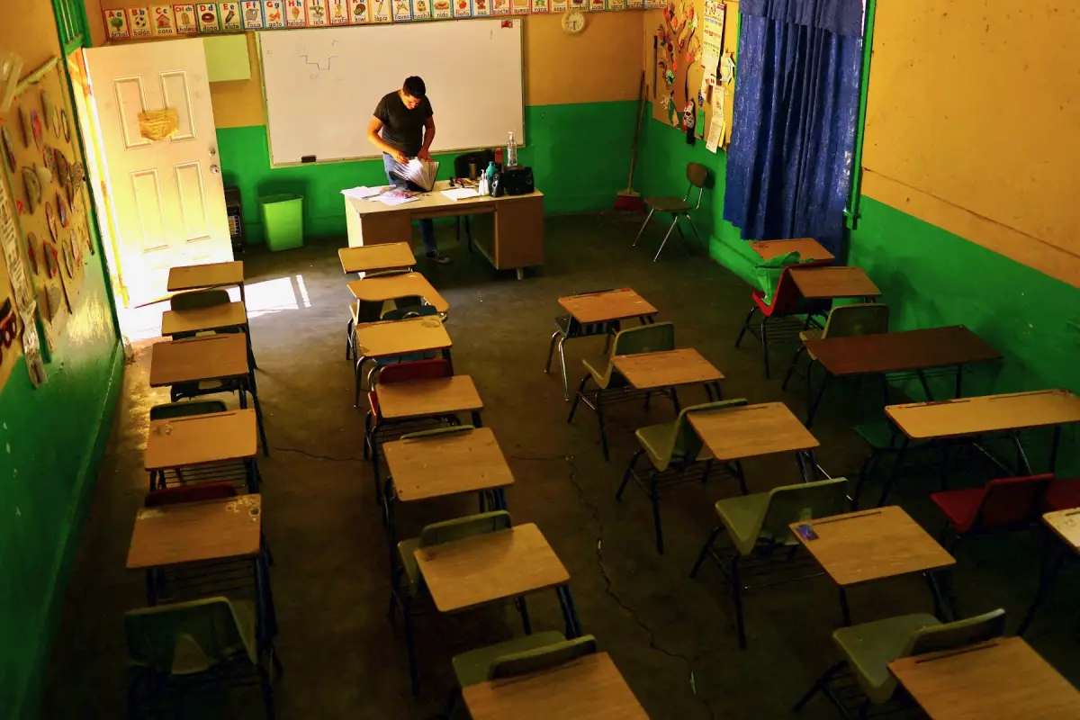 ¿Qué día no hay clases para todos los estudiantes de la SEP en octubre?
