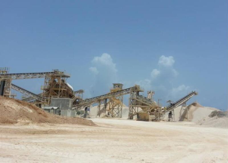 Empresa de piedra caliza en Playa del Carmen, Quintana Roo