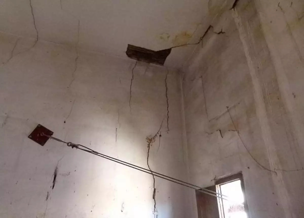 Grieta en vivienda