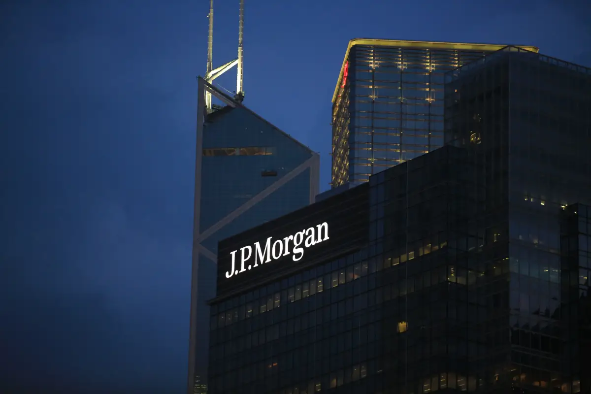 Fachada de JP Morgan en Hong Kong. 