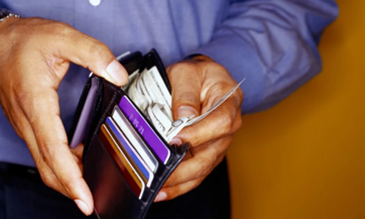 Si trabajas en una empresa dada de alta como persona moral debes recibir el pago de utilidades en mayo. (Foto: Thinkstock)