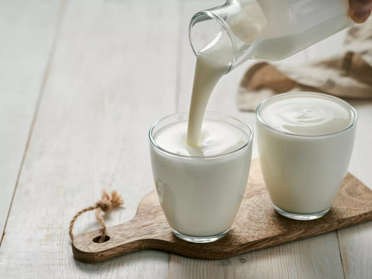 Leche (iStock)