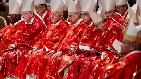 Cónclave en vivo para elegir al nuevo papa: así van las votaciones de los cardenales