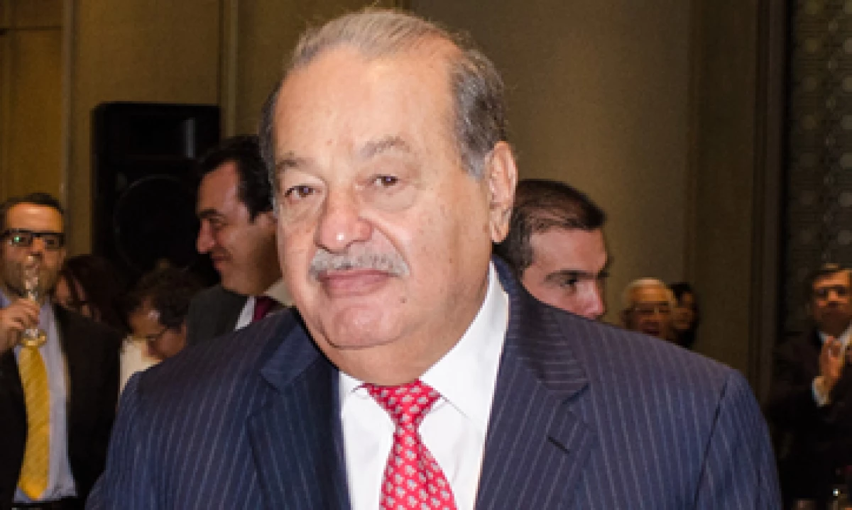 El grupo acusa al multimillonario y a sus firmas de prácticas empresariales monopólicas. (Foto: Cuartoscuro)