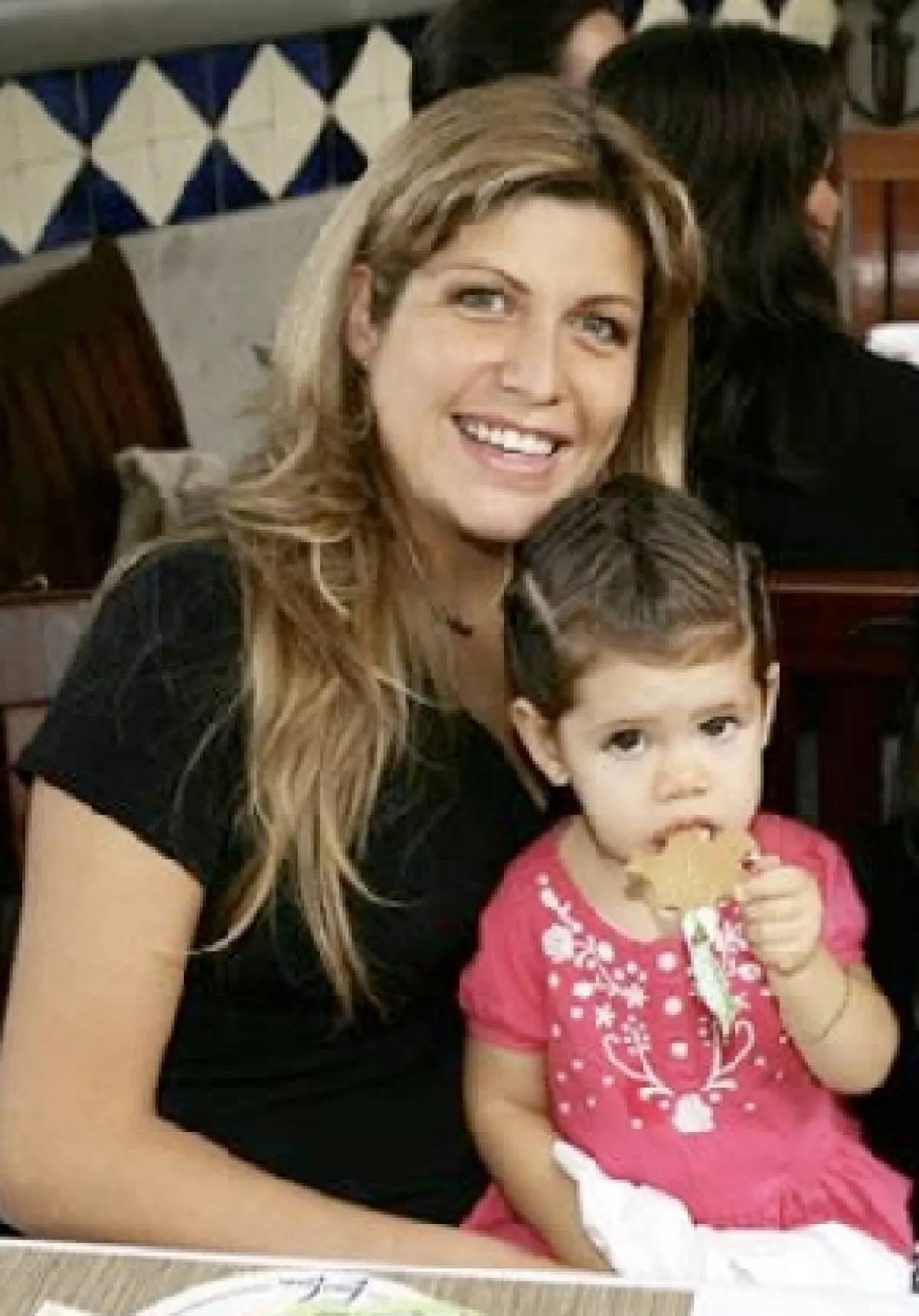 Salud para su bebé, un deseo apartado para la hora de las uvas.