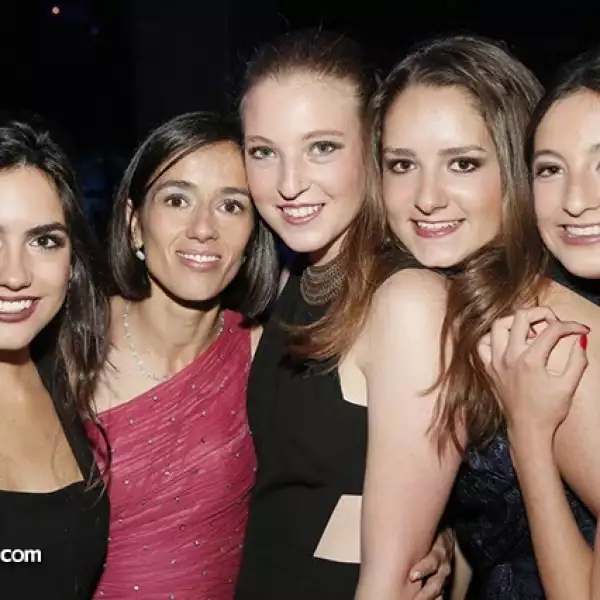 María Núñez,Laura Catalá,Isabel Castro,María Inés Pacheco y Lorenza Torres