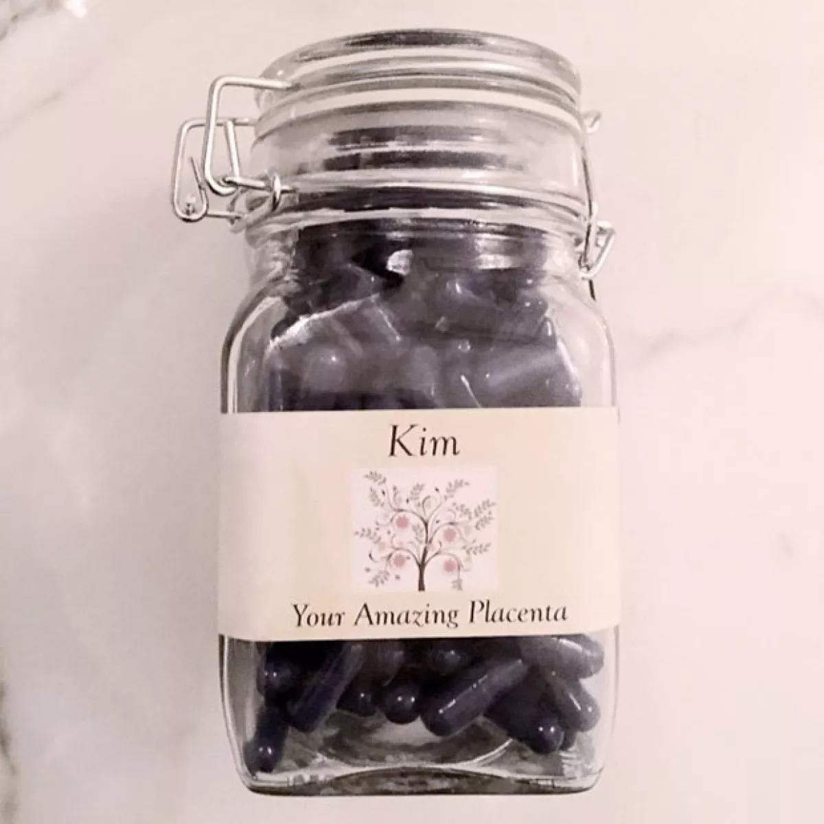 Después de un proceso, así es como se ve el producto que toma Kim.