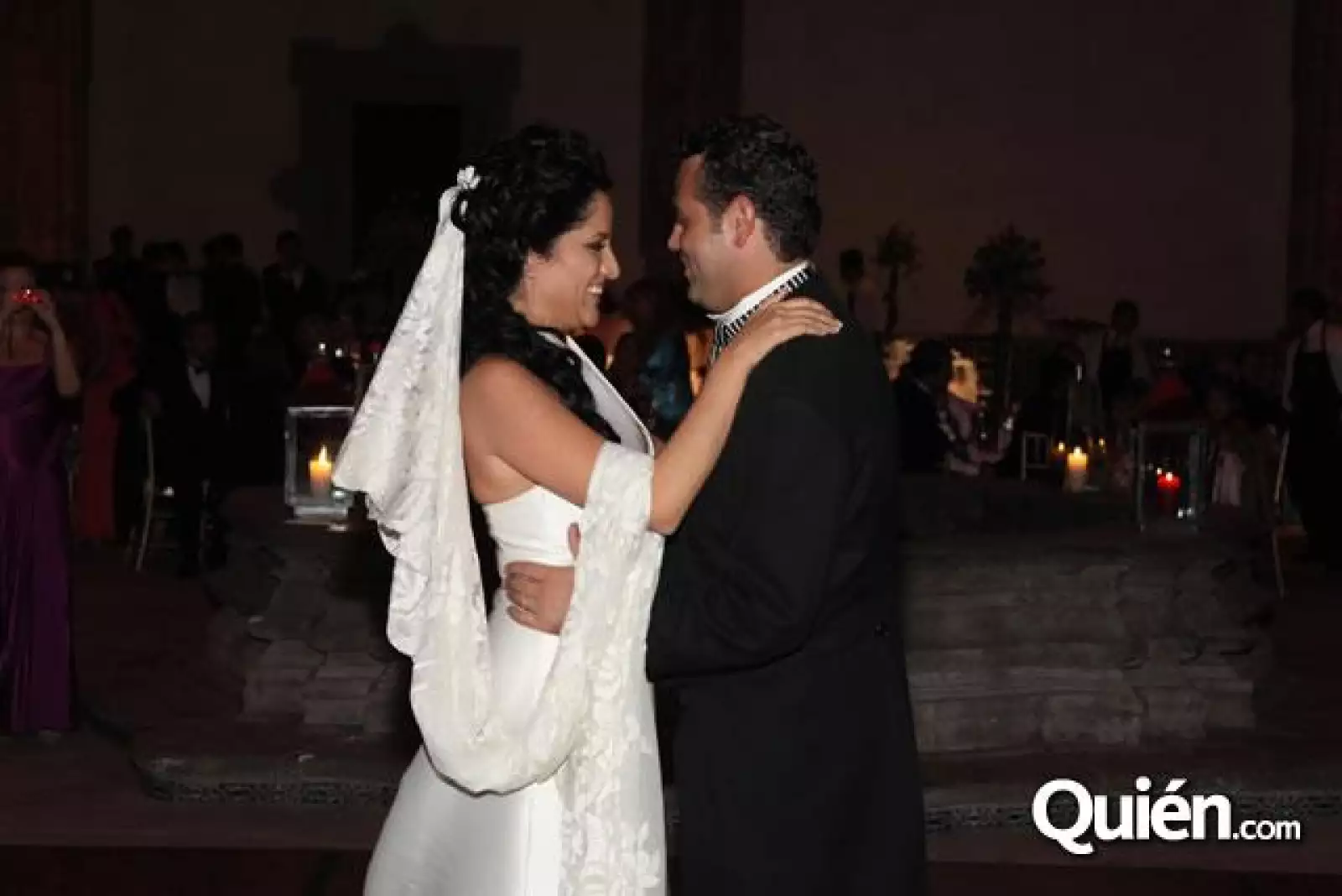 Danielle Dithurbide, Guillermo Ochoa