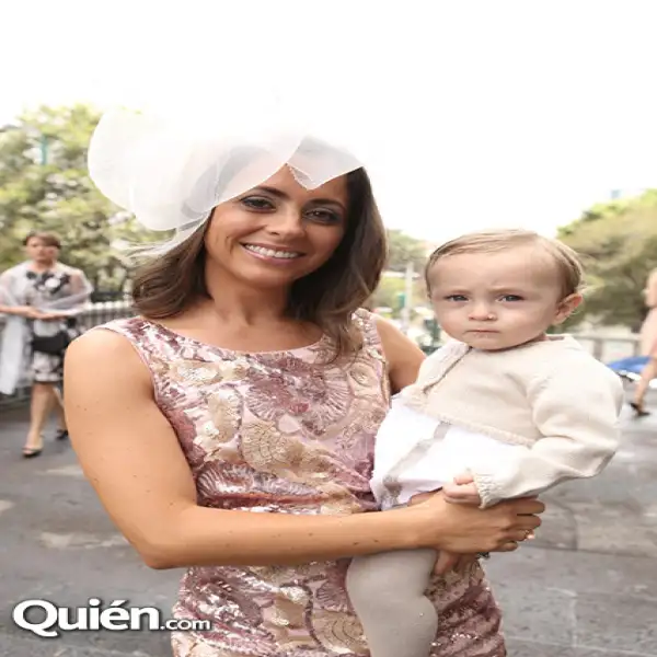 María José Obregón,Julián Morales